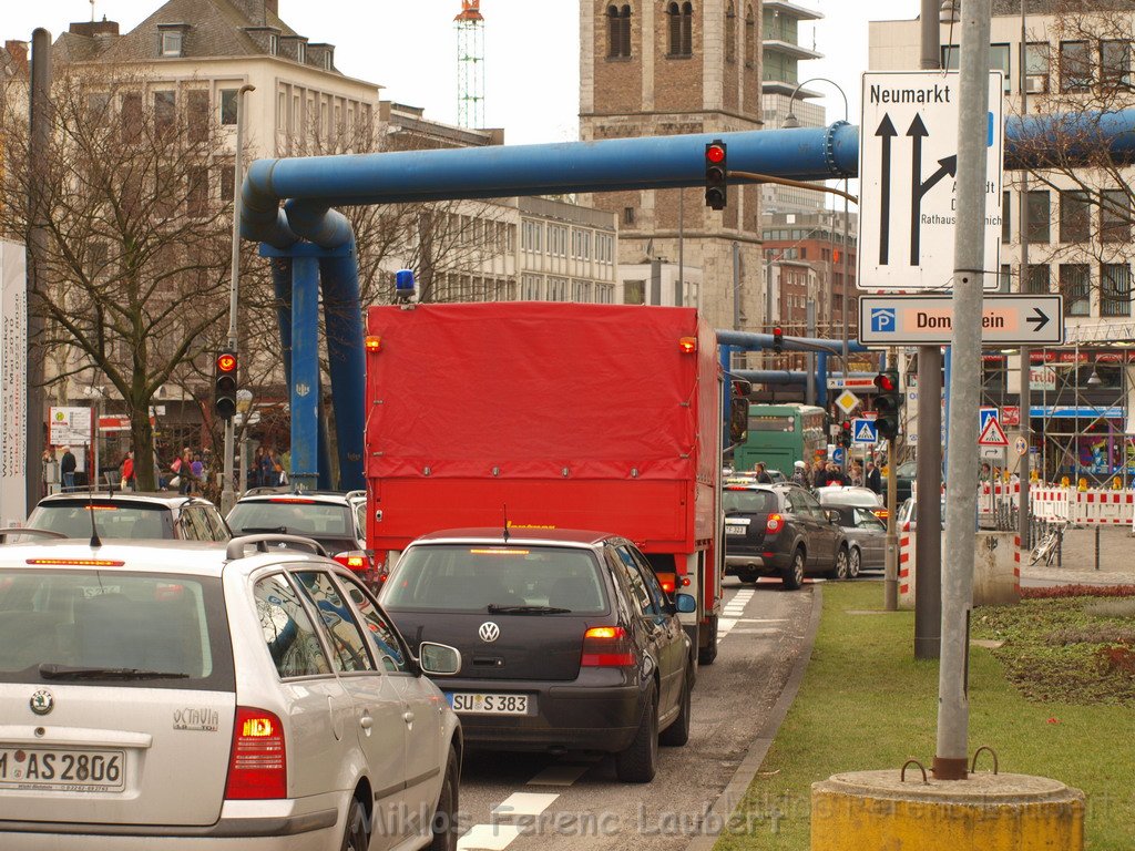 Vorbereitung Flutung U Bahn Koeln Heumarkt P355.JPG